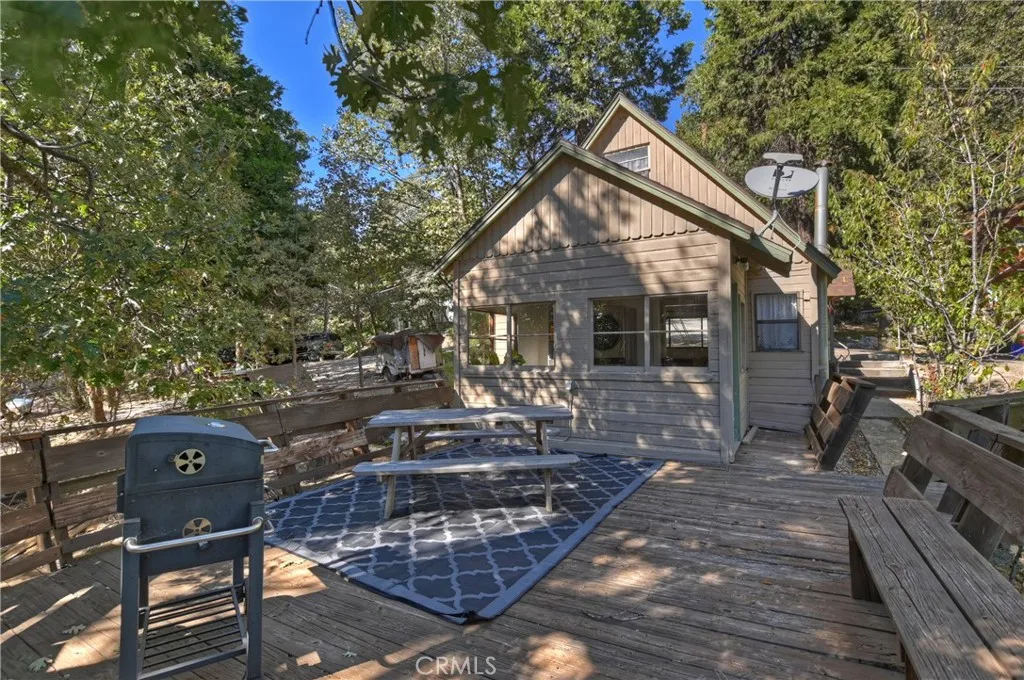 1262 Bear Springs Road, Rimforest, California 92378 home-pic-28