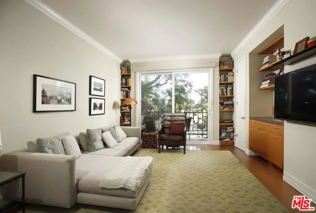100 S Wetherly Drive 4, Los Angeles, California 90048 home-pic-27