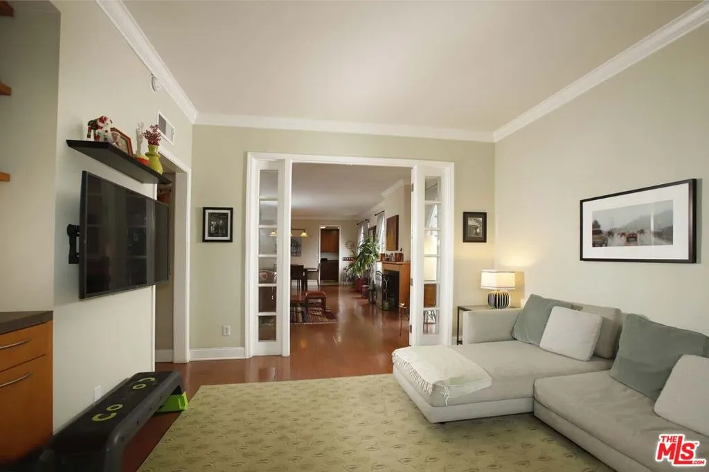 100 S Wetherly Drive 4, Los Angeles, California 90048 home-pic-25