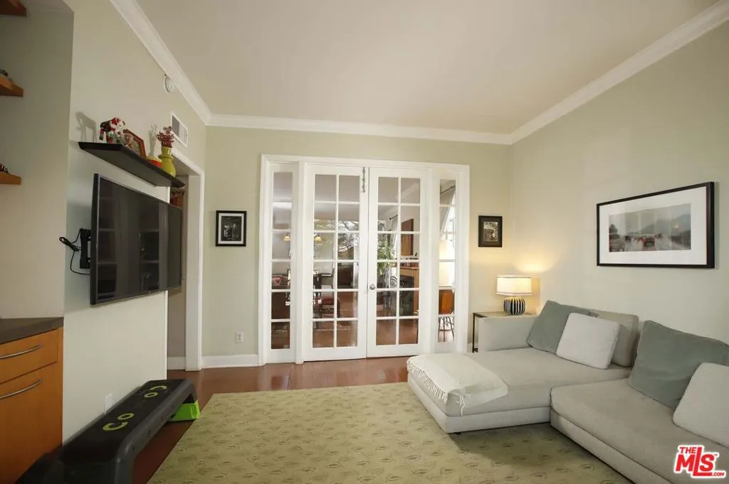 100 S Wetherly Drive 4, Los Angeles, California 90048 home-pic-26