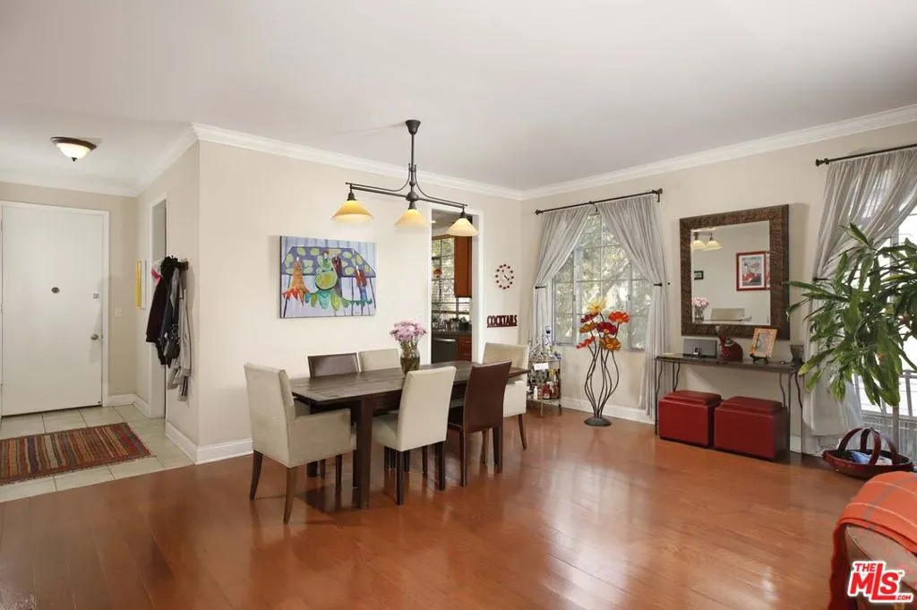 100 S Wetherly Drive 4, Los Angeles, California 90048 home-pic-7