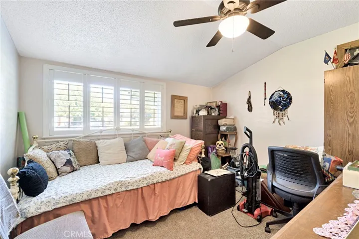 27256 Parkwood, Madera, California 93637