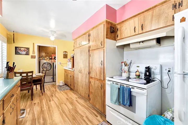 27256 Parkwood, Madera, California 93637