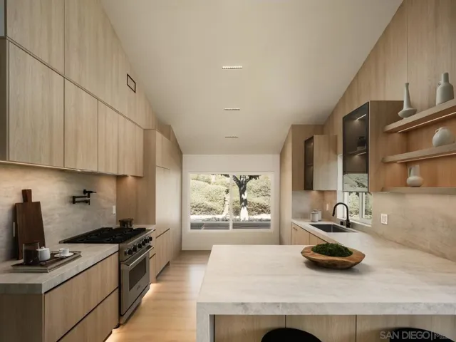2163 Caminito Circulo Norte, La Jolla, California 92037