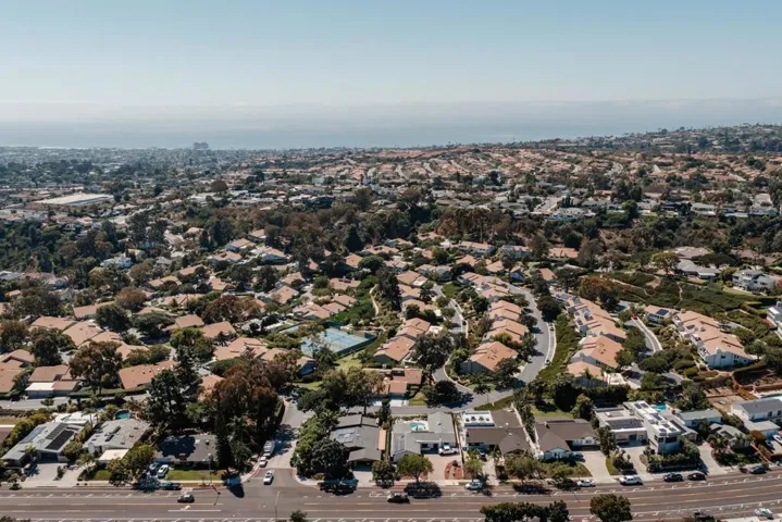 2163 Caminito Circulo Norte, La Jolla, California 92037