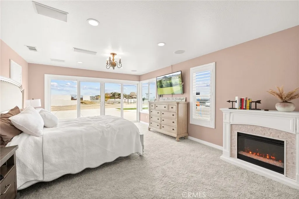 31930 31930 Via Del Senor, Homeland, California 92548 home-pic-35