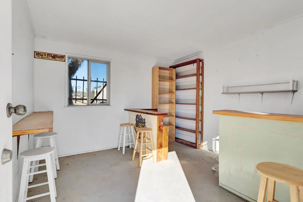 3230 Balsa Avenue, Yucca Valley, California 92284 home-pic-24