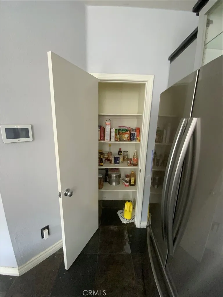 914 Sparrow Way, Perris, California 92571 home-pic-7
