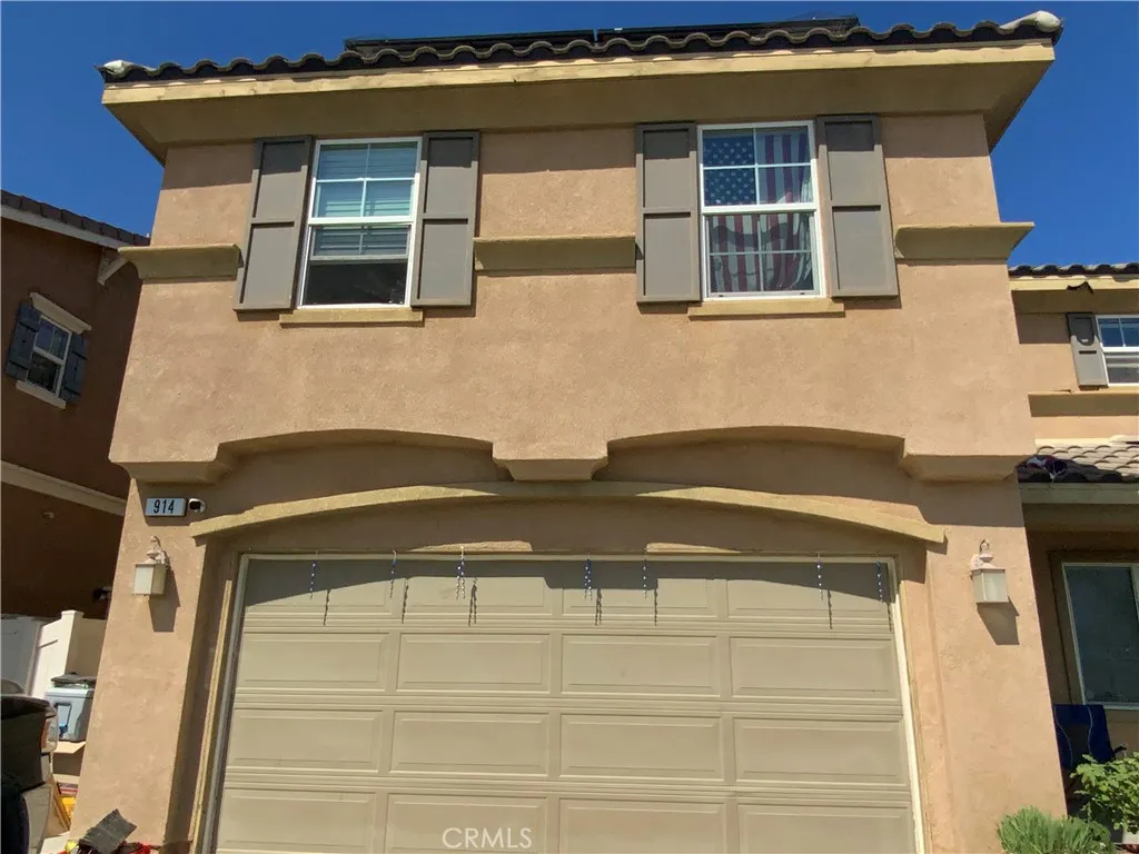 914 Sparrow Way, Perris, California 92571 home-pic-0