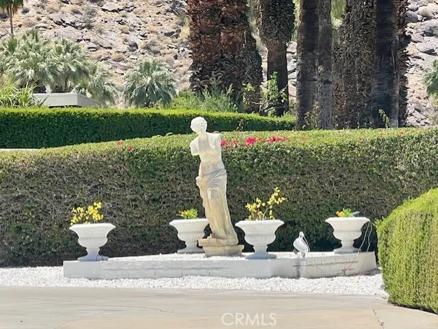 300 S Patencio Road, Palm Springs, California 92262 home-pic-45