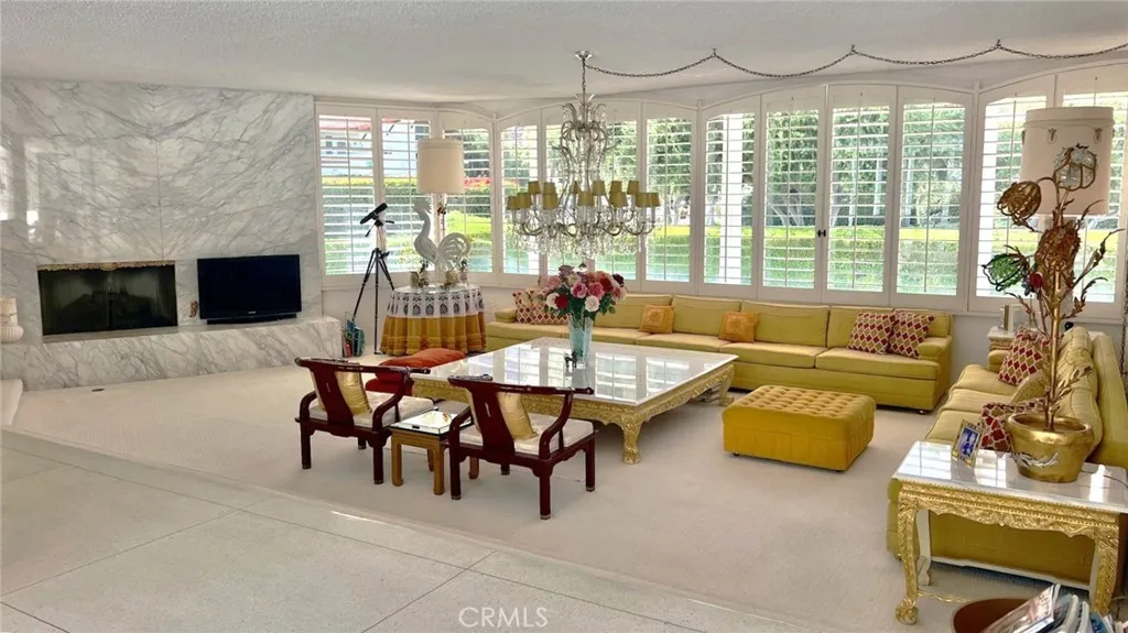 300 S Patencio Road, Palm Springs, California 92262 home-pic-1