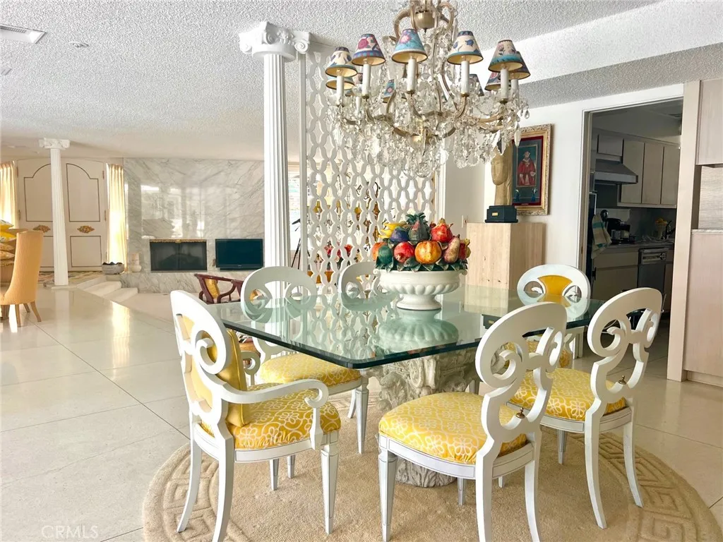 300 S Patencio Road, Palm Springs, California 92262 home-pic-17