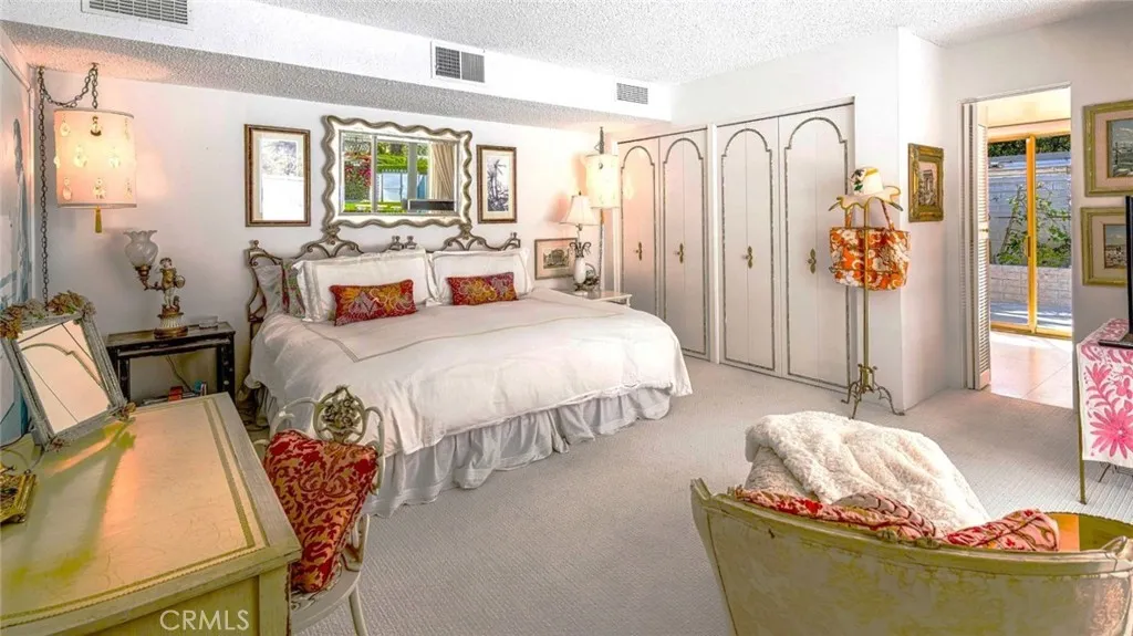 300 S Patencio Road, Palm Springs, California 92262 home-pic-28