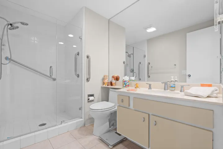Bathroom #1