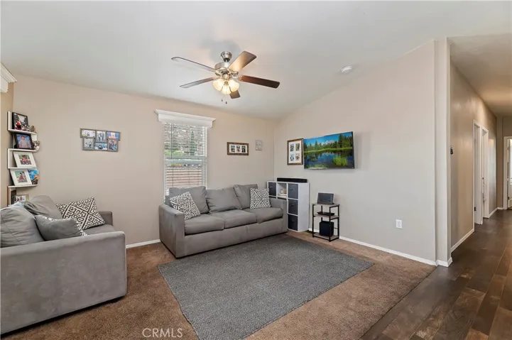 1536 S State St 144, Hemet, California 92543