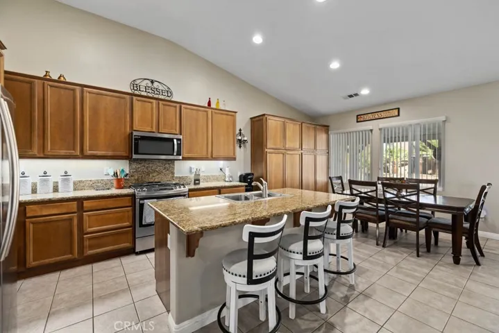 42532 Marsuerite Way, Lancaster, California 93536