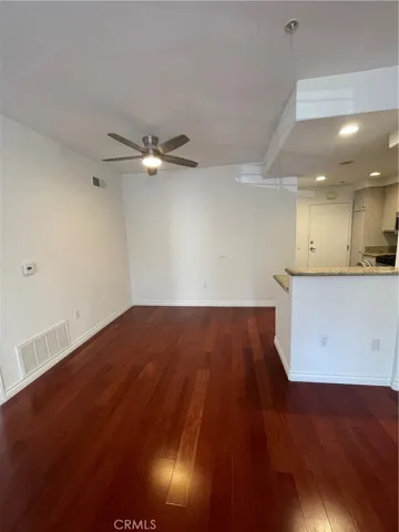 1104 Solvay Aisle, Irvine, California 92606