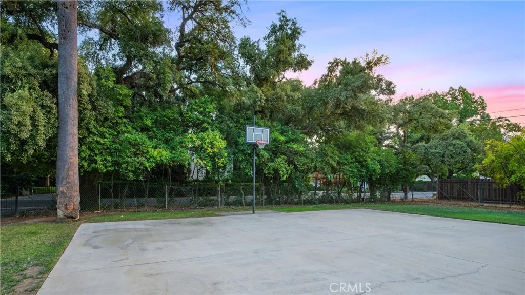 4175 N Van Ness Boulevard N, Fresno, California 93704 home-pic-69