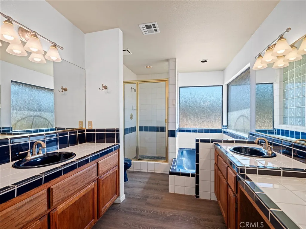 19030 19030 Lenca, Apple Valley, California 92307 home-pic-32