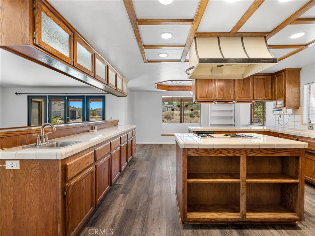 19030 19030 Lenca, Apple Valley, California 92307 home-pic-24