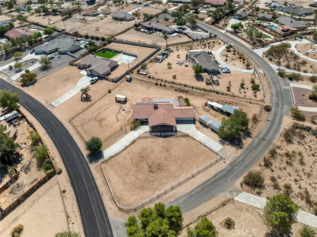 19030 19030 Lenca, Apple Valley, California 92307 home-pic-4