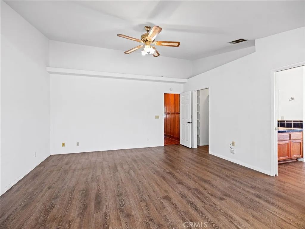 19030 19030 Lenca, Apple Valley, California 92307 home-pic-30