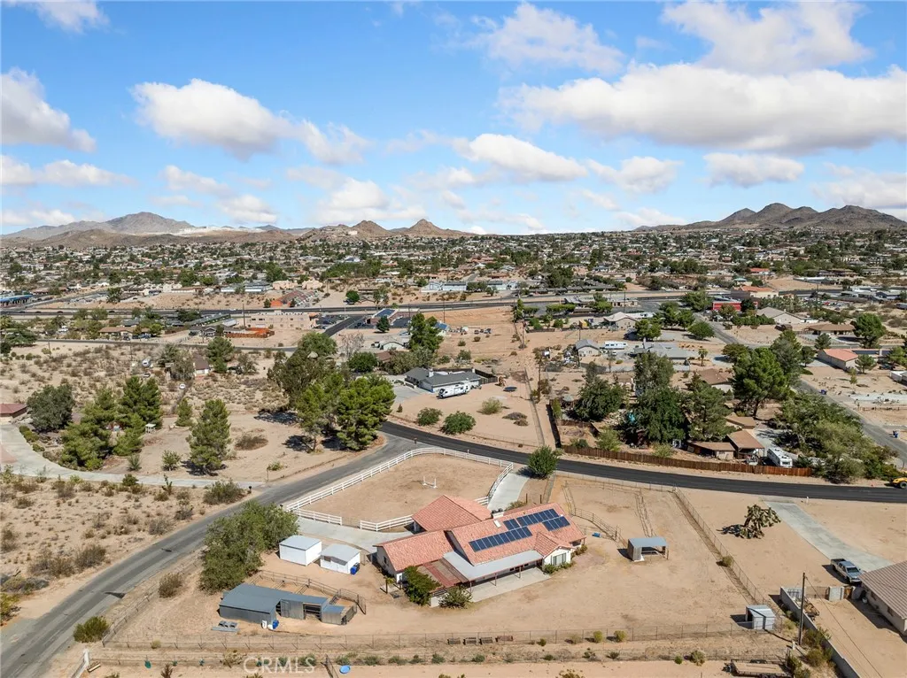 19030 19030 Lenca, Apple Valley, California 92307 home-pic-48
