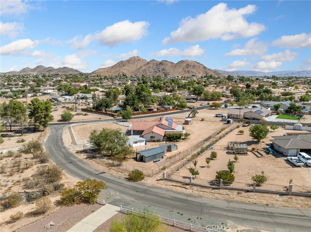 19030 19030 Lenca, Apple Valley, California 92307 home-pic-47