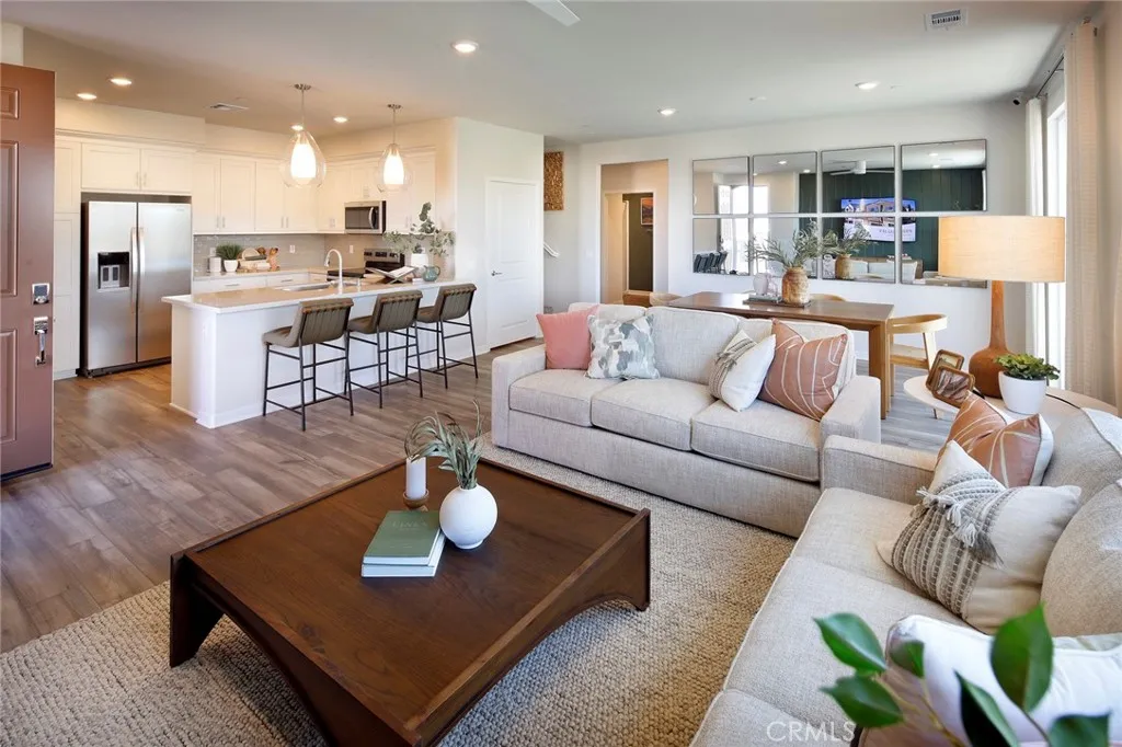 36144 Jaden Avenue 2605, Murrieta, California 92563 home-pic-16