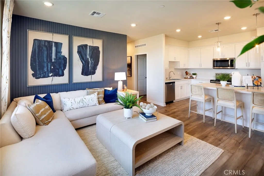 36144 Jaden Avenue 2606, Murrieta, California 92563 home-pic-13