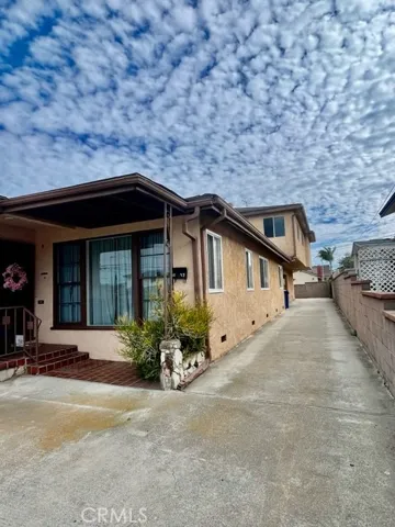 1233 /1235 W 24th, San Pedro, California 90731