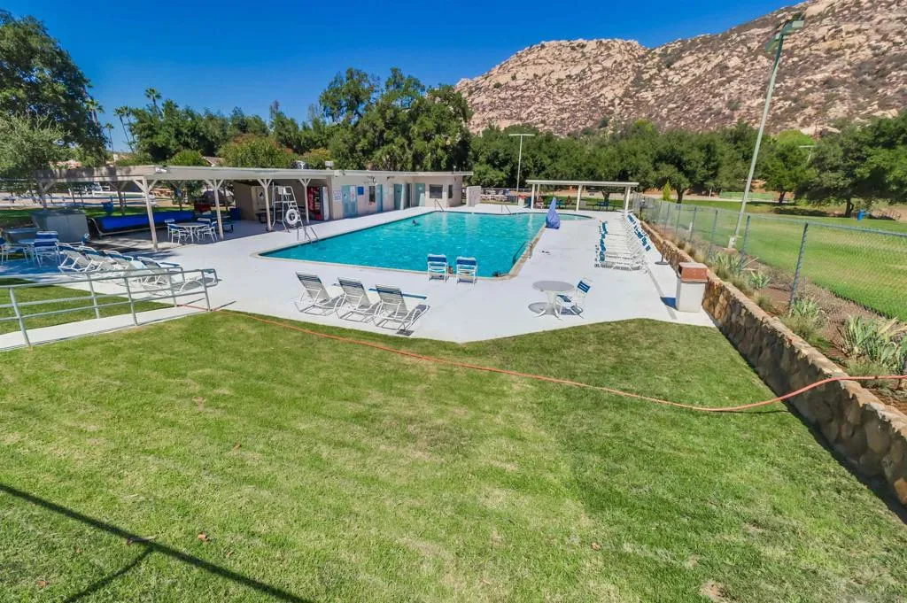 15721 Davis Cup Ln, Ramona, California 92065 home-pic-16