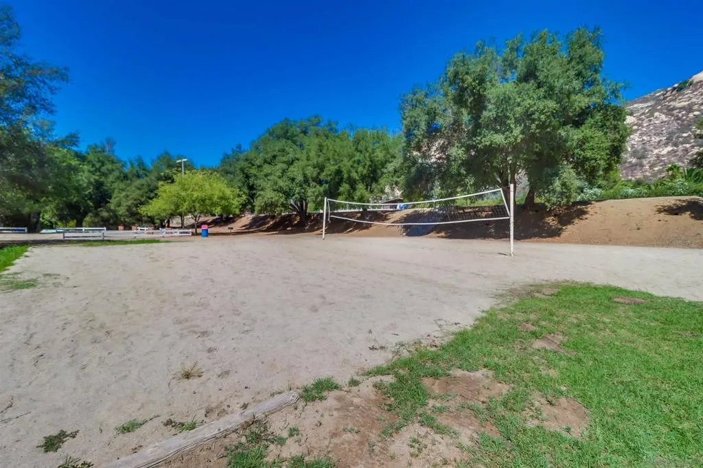 15721 Davis Cup Ln, Ramona, California 92065 home-pic-21