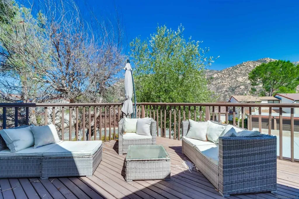 15721 Davis Cup Ln, Ramona, California 92065 home-pic-10
