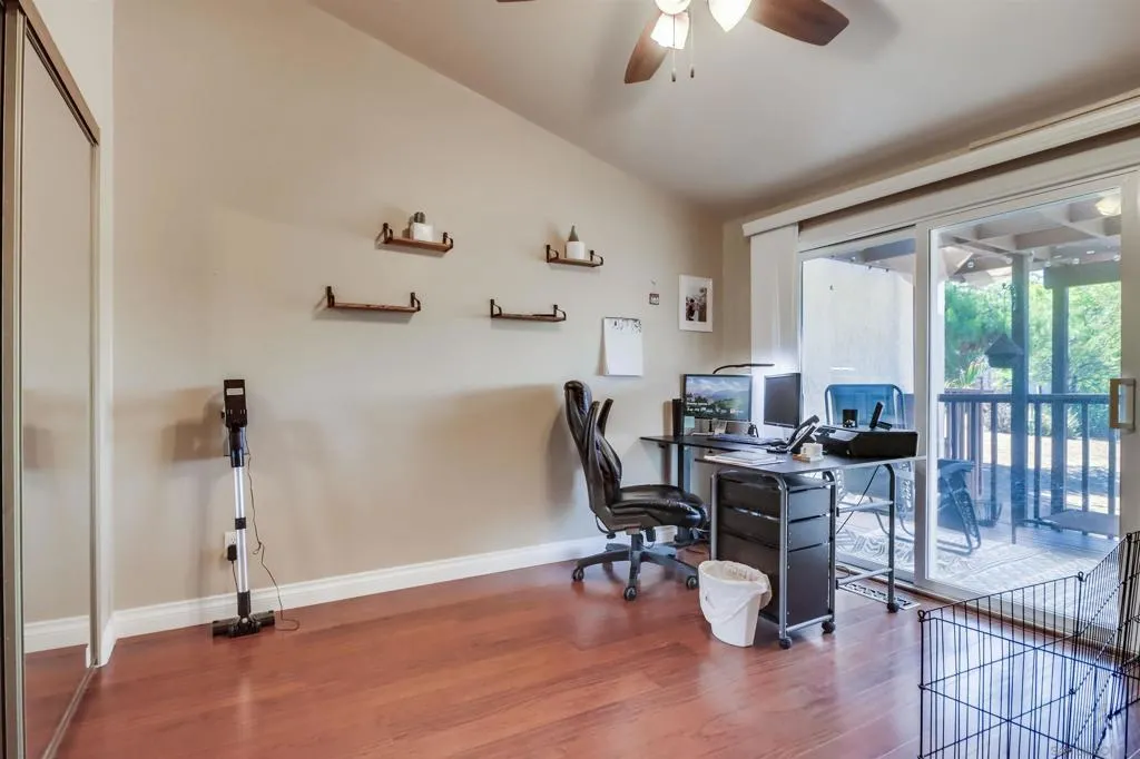 15721 Davis Cup Ln, Ramona, California 92065 home-pic-9