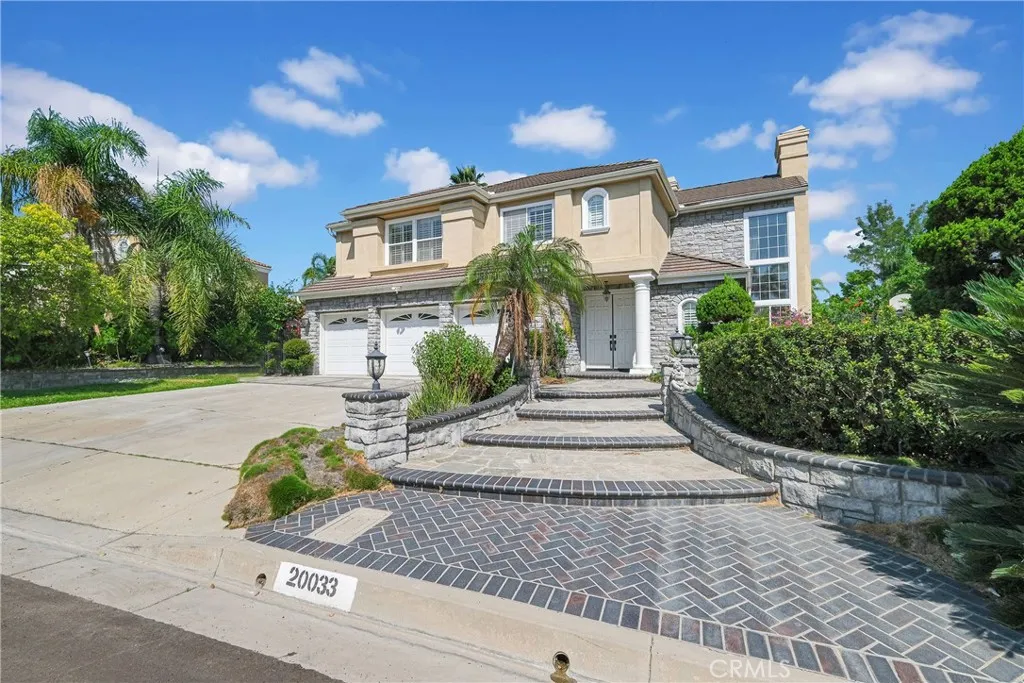 20033 E Skyline Dr, Walnut, California 91789 home-pic-1