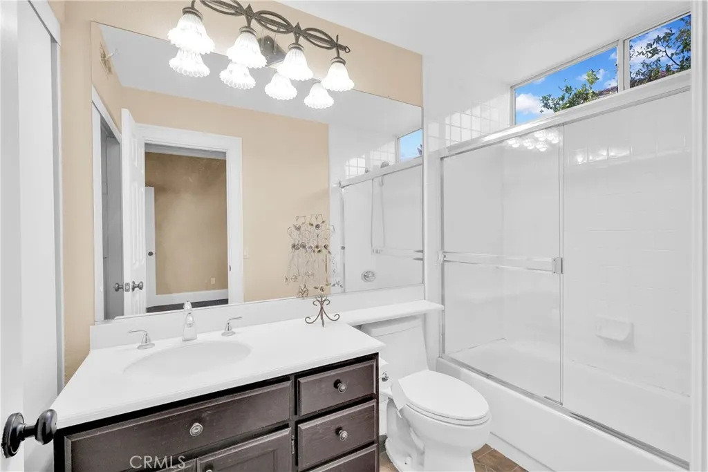 20033 E Skyline Dr, Walnut, California 91789 home-pic-19