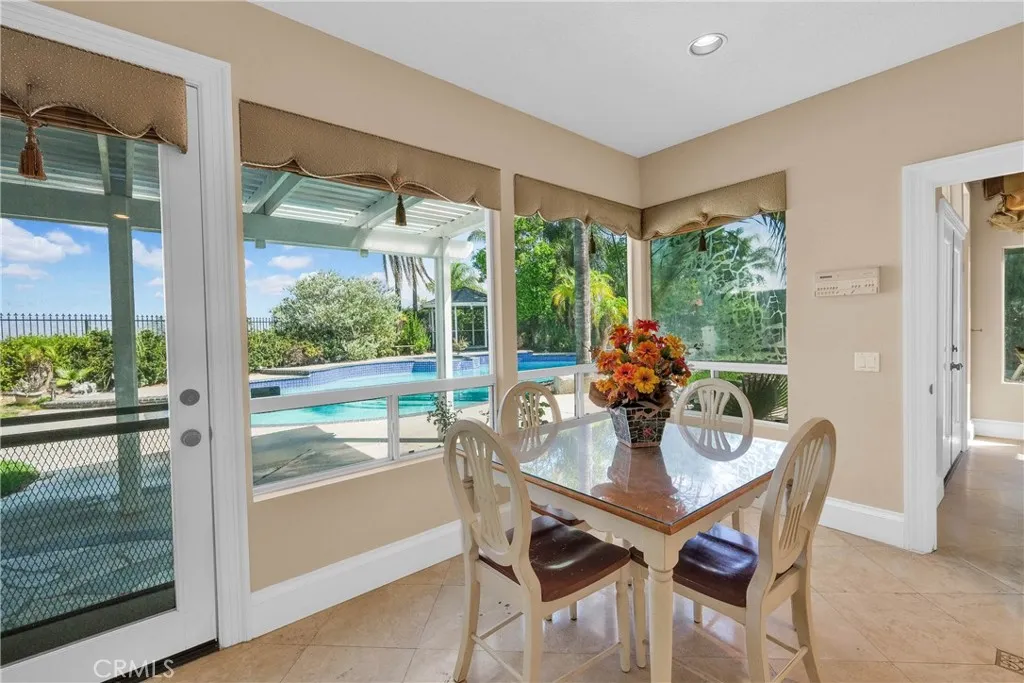 20033 E Skyline Dr, Walnut, California 91789 home-pic-15