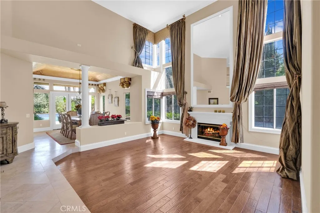 20033 E Skyline Dr, Walnut, California 91789 home-pic-6