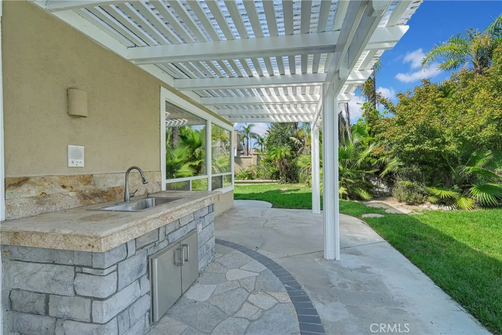 20033 E Skyline Dr, Walnut, California 91789 home-pic-44