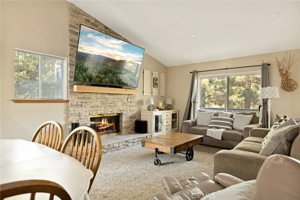 674 Butte Avenue, Big Bear, California 92314 home-pic-2