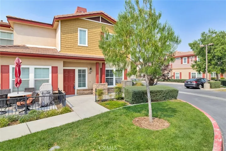 1510 Orange Avenue 101, Redlands, California 92373