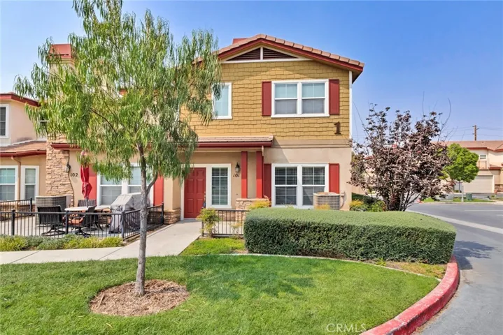 1510 Orange Avenue 101, Redlands, California 92373