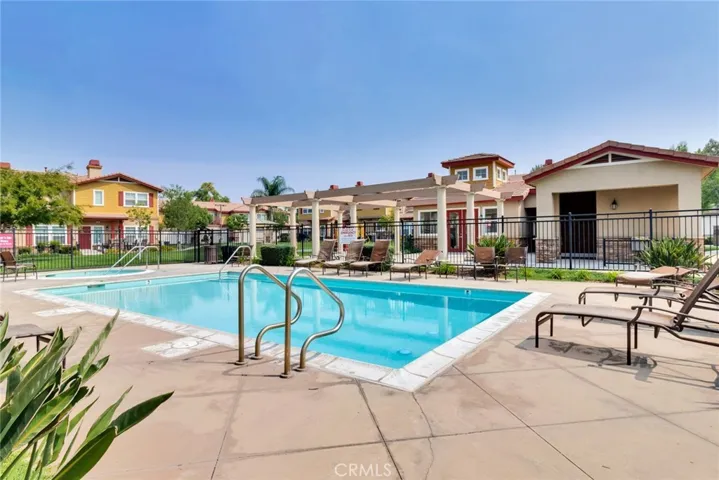 1510 Orange Avenue 101, Redlands, California 92373