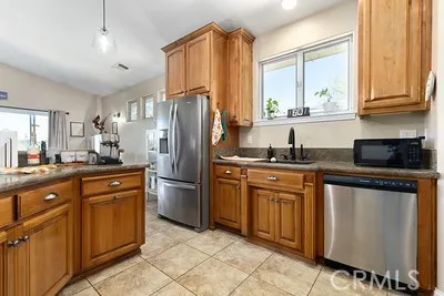 2347 Lakeview Drive, Lake Nacimiento, California 93426 home-pic-7
