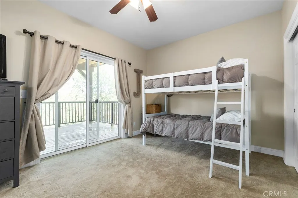2347 Lakeview Drive, Lake Nacimiento, California 93426 home-pic-28