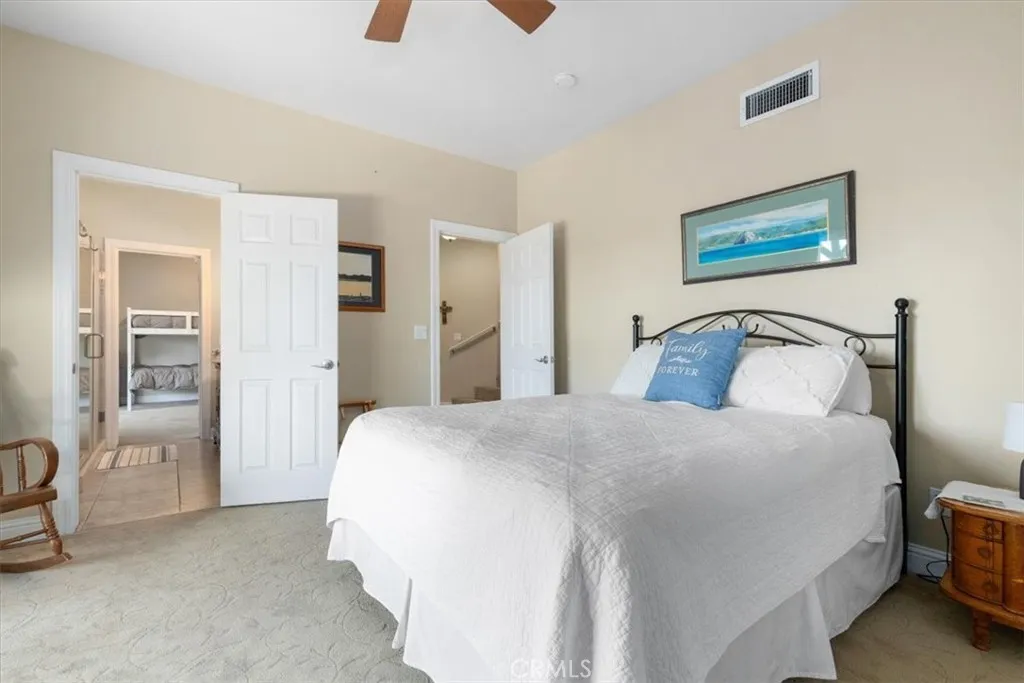 2347 Lakeview Drive, Lake Nacimiento, California 93426 home-pic-33