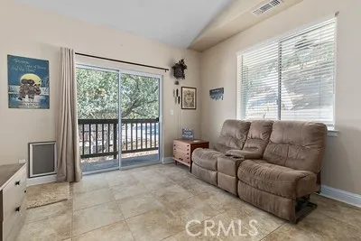 2347 Lakeview Drive, Lake Nacimiento, California 93426 home-pic-19