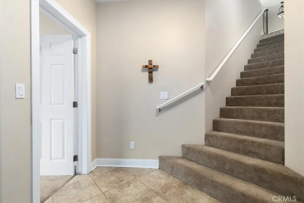 2347 Lakeview Drive, Lake Nacimiento, California 93426 home-pic-27