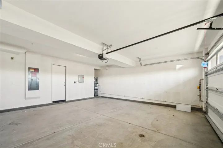 16168 Lumia Way, Fontana, California 92336